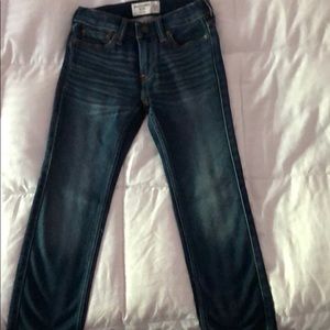 Boys A&F Super Soft Denim size 7/8, dark blue.